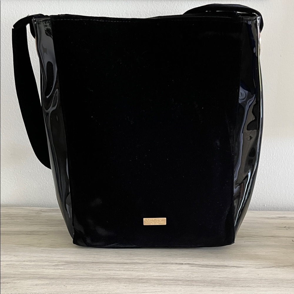 Carolina Herrera Glossy Black Shoulder Bag